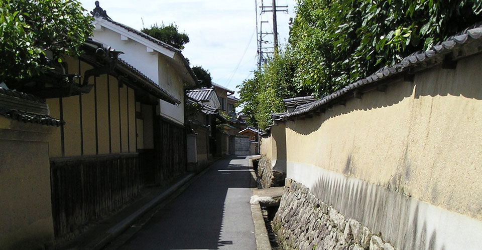 西里の町並み